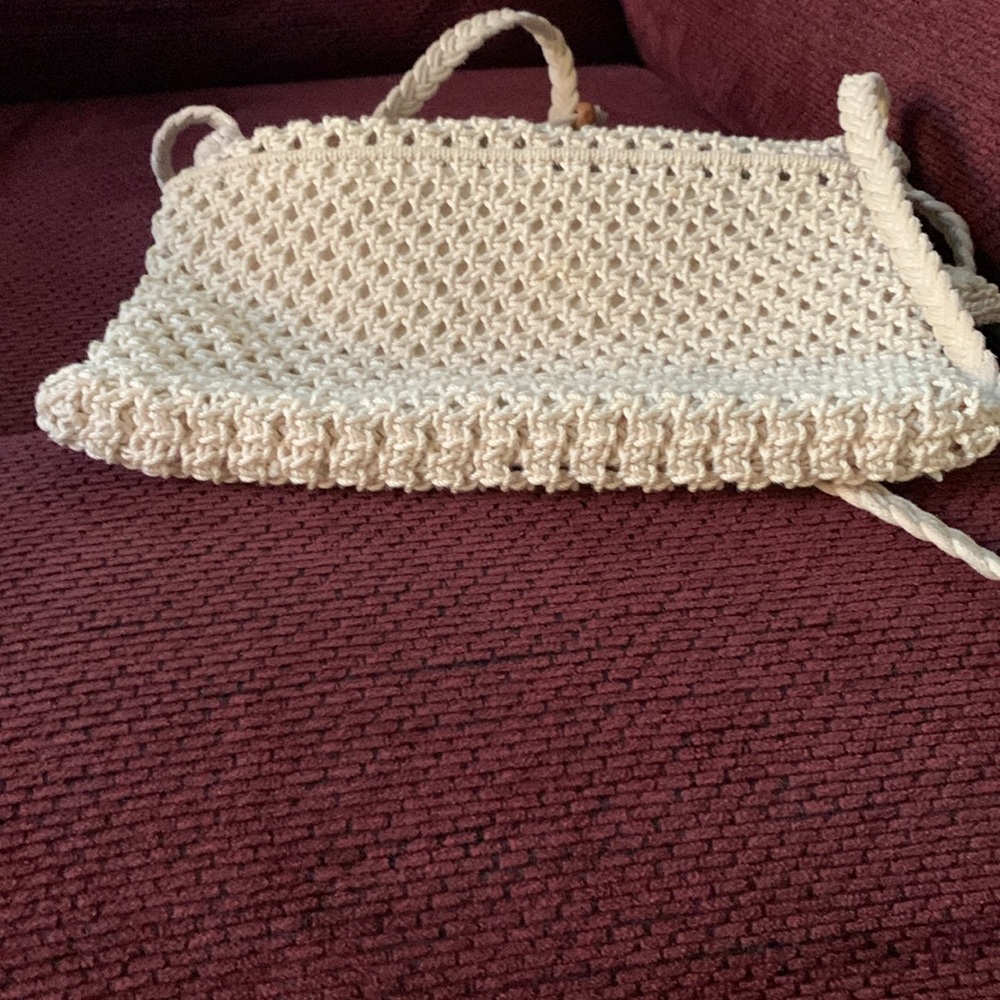 Elegant Cream Macramé Boho Crossbody Shoulder Bag with Beaded Tassels Zip Close - Picture 6 of 11